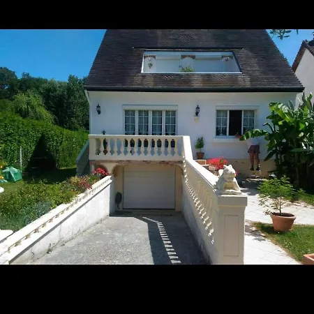 A La Maison Du Bonheur Neuilly-sous-Clermont Exterior foto